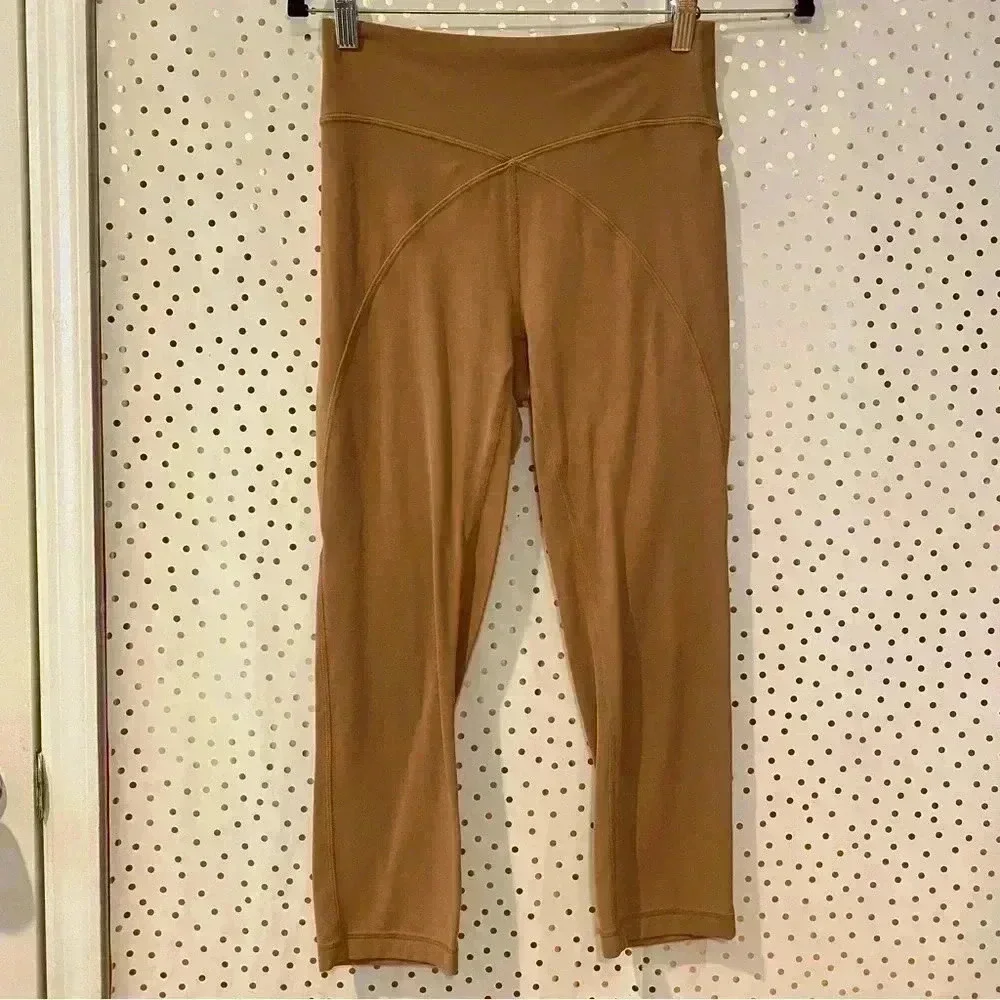Lululemon Get Centred High Rise Crop